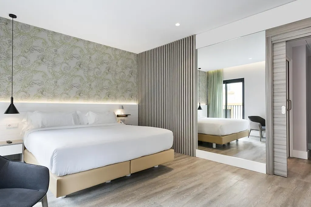 Niu Barcelona Hotel 3*,
